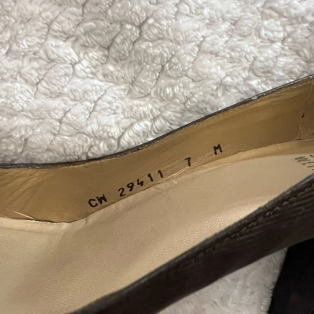 Vintage Stuart Weitzman Brown Slingback Pumps Size 7 – Patent Tortoise Detail